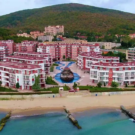 Apartment Privilege - Prestige Sea Viev *