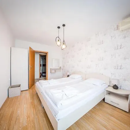 Privilege - Prestige Sea Viev Apartment *