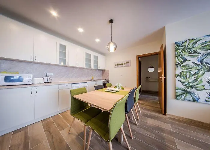 Apartment Privilege - Prestige Sea Viev *